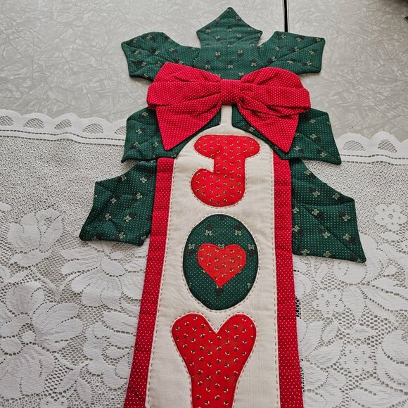 Quilted Joy Christmas Wall Hanging 29" Decoration Red Polka Dot Bow & Tassels vt - Picture 4 of 7